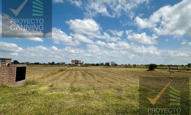 Lote en venta en Barrio Saint Thomas Chico Canning