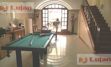 Casa - Villa Luro