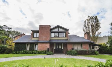 Venta Chalet 5 ambientes en Rumenco