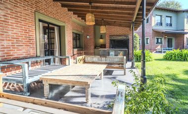 Venta Chalet 5 ambientes en Rumenco