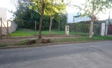 Terreno de 1020 m2 en barrio la Florida