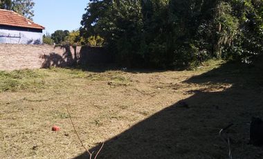 Terreno de 1020 m2 en barrio la Florida