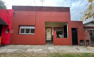 Venta Casa 3 ambientes con patio terraza Boulogne