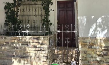 Casa de tres dormitorios con pileta en Las Grutas