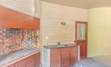 Apto crédito - Venta casa 5 ambientes pileta y ascensor -  Country San Miguel de Ghiso