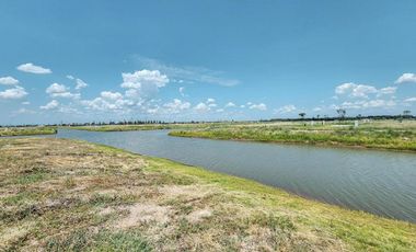 VENTA - Lote  500m2 Fondo Norte - Alhajamiento pago -  Funes Lakes