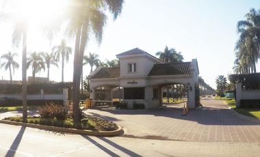 Terreno - Miraflores (Funes Hills) - Permuta - Esquina