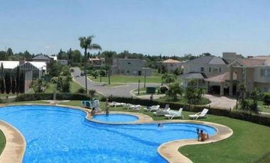 Terreno - Miraflores (Funes Hills) - Permuta - Esquina