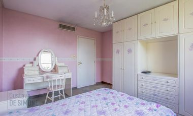 VENTA CASA 9 AMBIENTES - PILETA - LOTE PROPIO - BANFIELD