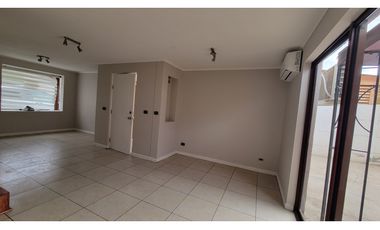 Venta Casa Calle Larga, Cond. San Alfonso 3D 3B