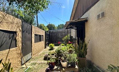 Casa en venta 3 ambientes 2 dormitorios Garín Escobar Apto crédito