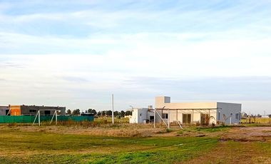 VENTA Lote unico 1735m2 en 