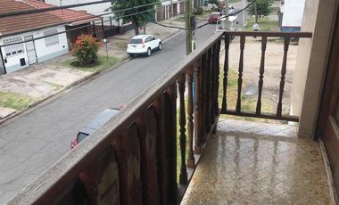VENTA EN BLOCK: CHALET 4 AMBIENTES MAS LOCAL DE 130 MTS2 - BARRIO PERALTA RAMOS OESTE