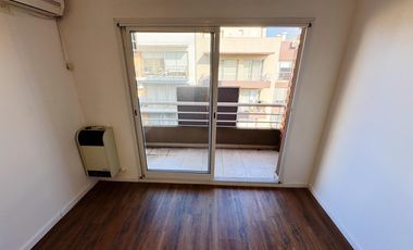 Departamento con cochera EN ALQUILER Y EN VENTA
