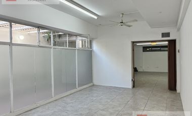 Oficina / Local en Alquiler GRANDE – San Lorenzo, entre Belgrano y Perú, Ciudad de Mendoza