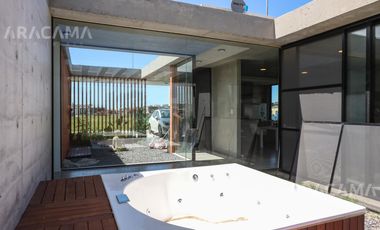 Casa en VENTA en Lares de Canning