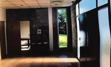 Nave Industrial con oficinas, Hudson