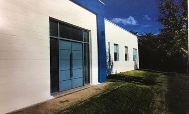 Nave Industrial con oficinas, Hudson