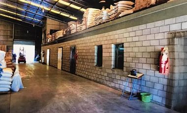 Nave Industrial con oficinas, Hudson