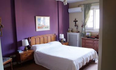 Casa en Venta 4 dormitorios en Olivos, pileta climatizada, jardin, quincho, seguridad 24hs