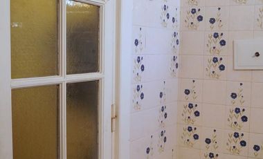 Casa en Venta 4 dormitorios en Olivos, pileta climatizada, jardin, quincho, seguridad 24hs