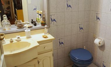 Casa en Venta 4 dormitorios en Olivos, pileta climatizada, jardin, quincho, seguridad 24hs