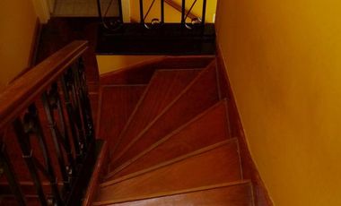 Casa en Venta 4 dormitorios en Olivos, pileta climatizada, jardin, quincho, seguridad 24hs