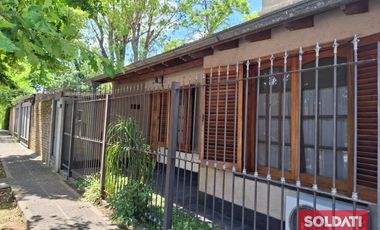Casa en  venta Bella Vista