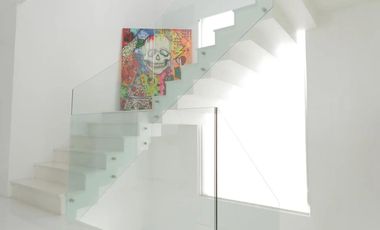 Exclusiva Casa en Alquiler en Windbells