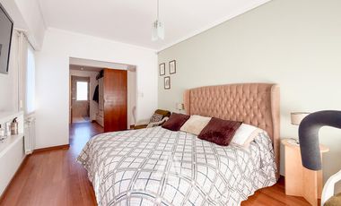 Casa 5 ambientes con cochera y Quincho en Güemes (Stella Maris)