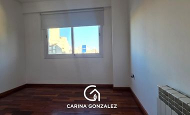 Departamento 3 dormitorios balcon1 suite cochera baulera en Cipolletti