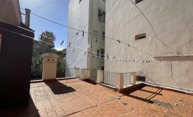 Venta- Casa en Belgrano 5  ambientes c/ Dep.
