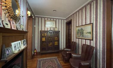 Venta- Casa en Belgrano 5  ambientes c/ Dep.