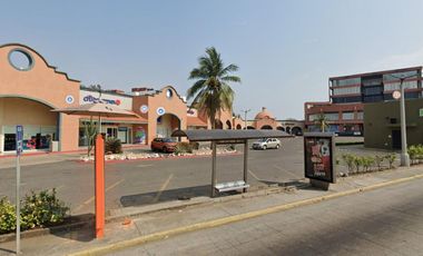 Local comercial en renta en Plaza Río