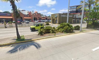 Local comercial en renta en Plaza Río