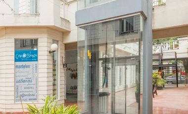 Venta oficina local Paseo Victoria Funes