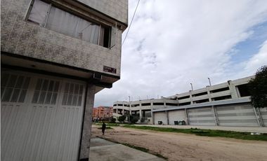 Oportunidad en Soacha – Terreros | Lote esquinero con construcción y excelente potencial de inversión