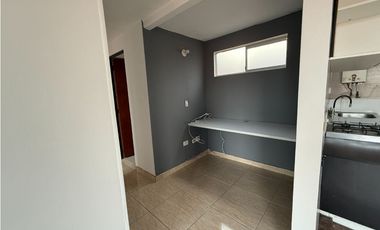Apartamento con balcón y estudio en piso 6 – Conjunto Roble, Ciudad Verde ✨