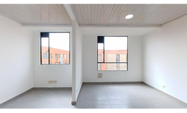 Apartamento remodelado con estudio – Conjunto Menta, Ciudad Verde ✨