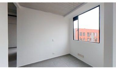 Apartamento remodelado con estudio – Conjunto Menta, Ciudad Verde ✨