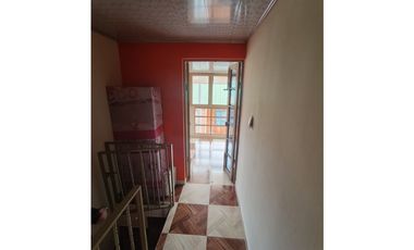 CASA DE 3 PISOS CON POTENCIAL DE AMPLIACIÓN – VILLA ITALIA, SOACHA 🔥