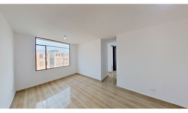 Apartamento en último piso en Soacha con buena iluminación y privacidad ☀