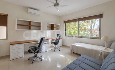 Casa en Venta Res. Villa Magna | Cancún | Paneles Solares