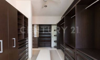 Casa en Venta Res. Villa Magna | Cancún | Paneles Solares