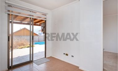 Casa Ciudad de los valles 234 mts útiles 4D +4B