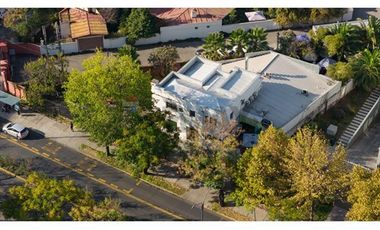 Casona corporativa en Providencia