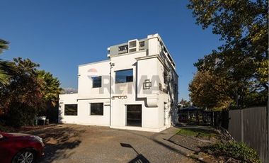 Casona corporativa en Providencia