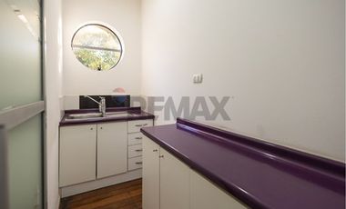 Casona corporativa en Providencia