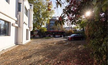 Casona corporativa en Providencia