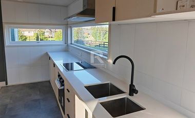 CASA NUEVA DE 3-4 DORMITORIOS, CONDOMINIO STA ROSA, BRAUNAU